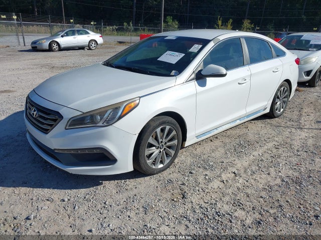 2016 HYUNDAI SONATA 5NPE34AF7GH337009 Photo 1