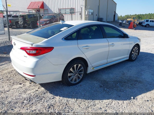 2016 HYUNDAI SONATA 5NPE34AF7GH337009 Photo 3