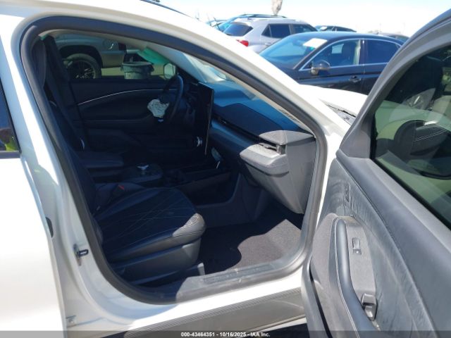 2022 FORD MUSTANG MACH-E 3FMTK1RM1NMA18574 Photo 4