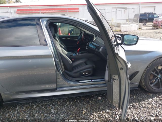 2018 BMW 540I WBAJE5C5XJWA94669 Photo 4