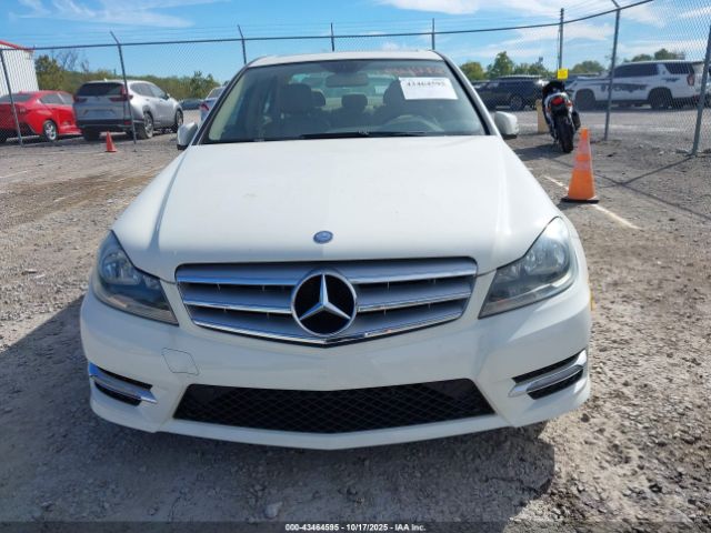 2012 MERCEDES-BENZ C 300 WDDGF8BB1CA704383 Photo 5