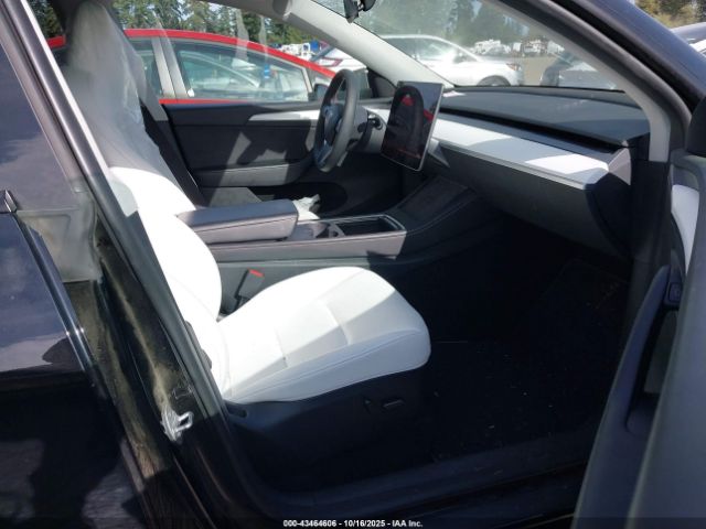 2023 TESLA MODEL Y 7SAYGAEE2PF884658 Photo 4