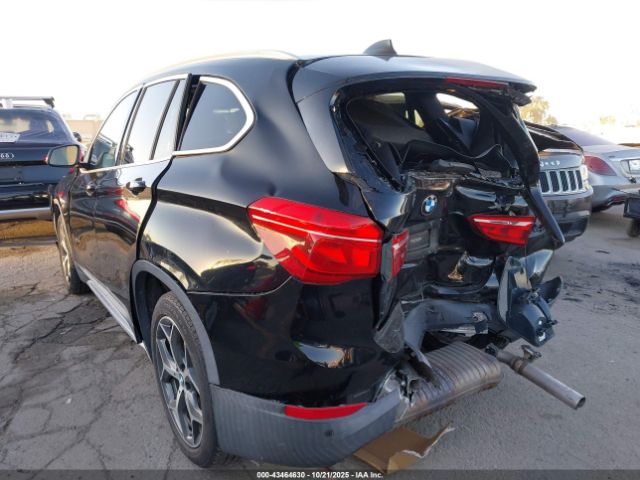 2018 BMW X1 WBXHU7C32J5H42562 Photo 2