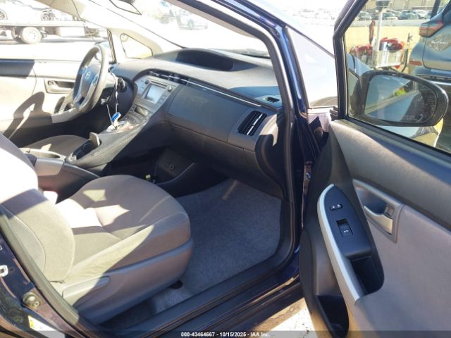 2014 TOYOTA PRIUS JTDKN3DU5E0377620 Photo 4