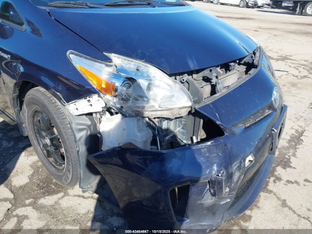 2014 TOYOTA PRIUS JTDKN3DU5E0377620 Photo 5