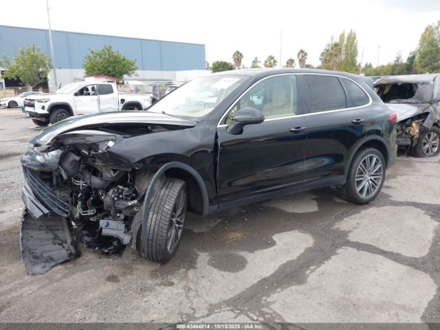 2016 PORSCHE CAYENNE WP1AA2A26GKA09375 Photo 1