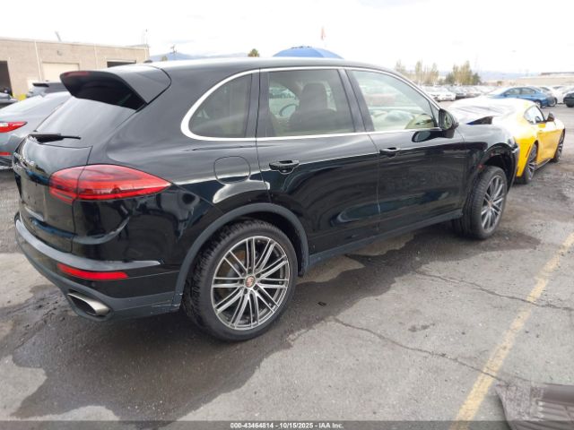 2016 PORSCHE CAYENNE WP1AA2A26GKA09375 Photo 3