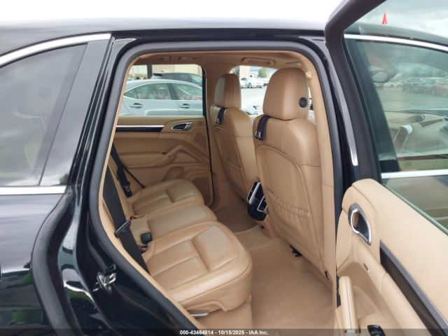 2016 PORSCHE CAYENNE WP1AA2A26GKA09375 Photo 7