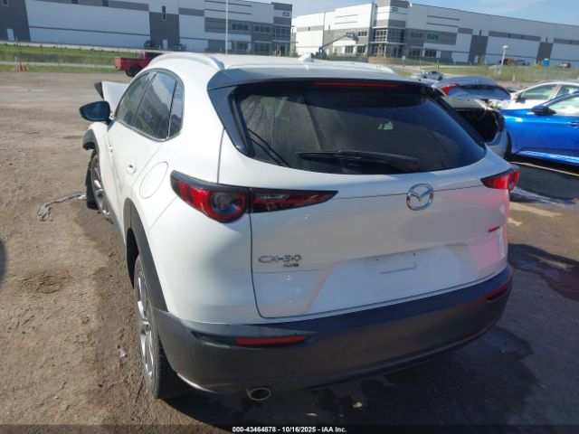 2020 MAZDA CX-30 3MVDMBEM3LM130741 Photo 2