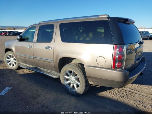 2013 GMC YUKON XL 1500 1GKS2MEF9DR227488 Photo 2