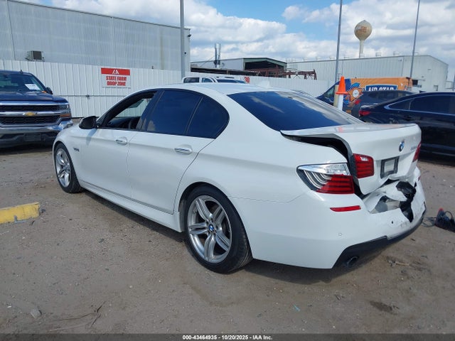 2016 BMW 535I WBA5B1C50GG128962 Photo 2