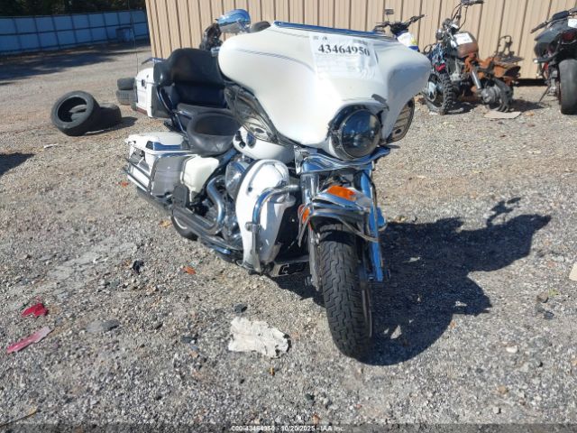 2004 HARLEY-DAVIDSON FLHTCUI 1HD1FCW124Y623582