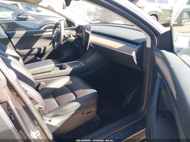 2023 TESLA MODEL Y 7SAYGAEE8PF972307 Photo 4
