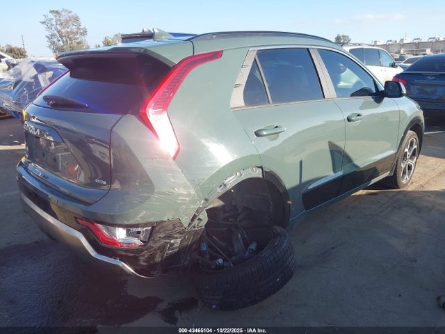 KNDCR3LEXR5176677 KIA Niro Ex Touring