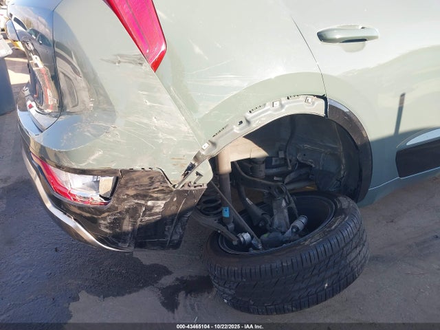KNDCR3LEXR5176677 KIA Niro Ex Touring