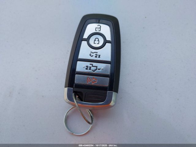 2022 FORD F-150 LIGHTNING 1FTVW1EV0NWG11407 Photo 10