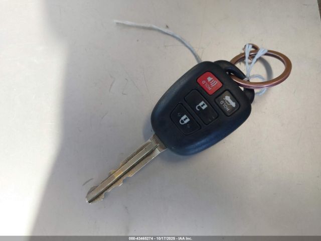 2017 TOYOTA COROLLA 2T1BURHE0HC760822 Photo 10