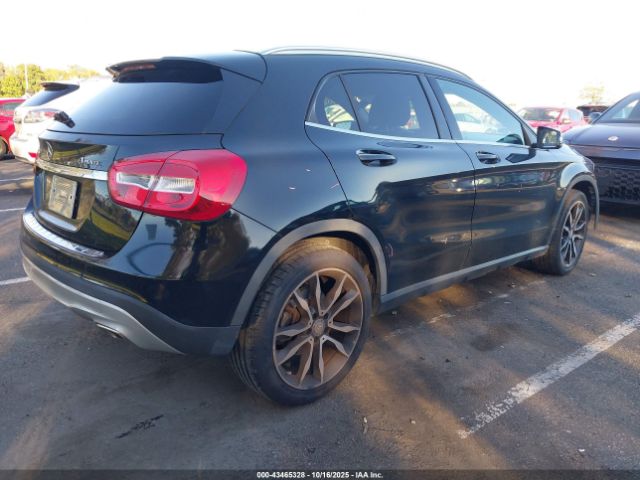 2015 MERCEDES-BENZ GLA 250 WDCTG4GB0FJ099584 Photo 3
