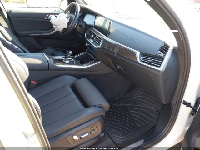 2022 BMW X5 5UXCR6C01N9L82994 Photo 4