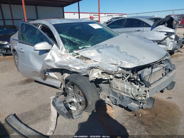 2010 CHEVROLET MALIBU 1G1ZC5E00AF321869