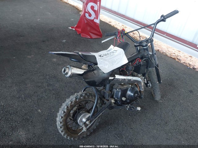 L08YGE1C6M1002656 Apollo 250cc Dirt Bike