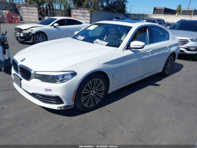 2019 BMW 530E WBAJA9C55KB398808 Photo 1