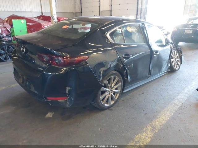 JM1BPACLXM1328476 Mazda Mazda3 Preferred