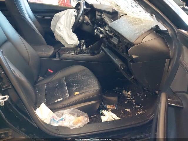 JM1BPACLXM1328476 Mazda Mazda3 Preferred