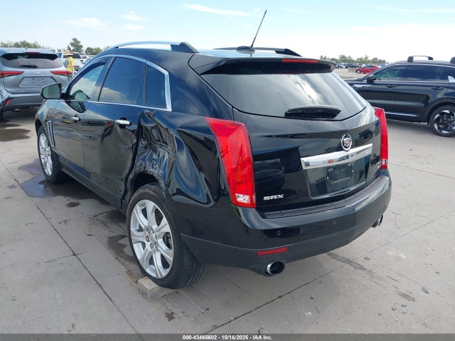2015 CADILLAC SRX 3GYFNCE38FS585440 Photo 2