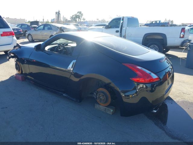 2017 NISSAN 370Z JN1AZ4EH5HM951186 Photo 2