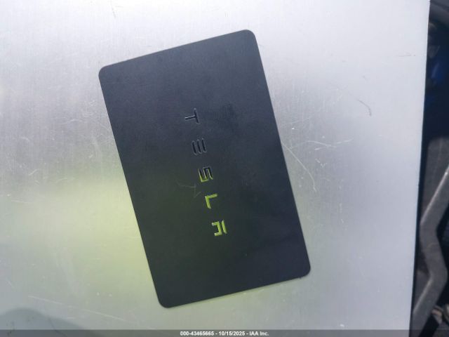 2022 TESLA MODEL 3 5YJ3E1EA4NF185216 Photo 10