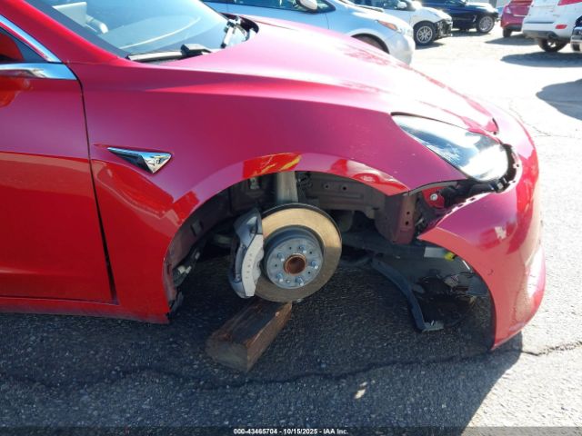 2018 TESLA MODEL 3 5YJ3E1EA9JF058195 Photo 5