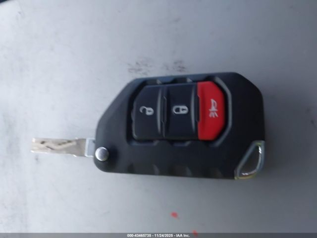 2023 JEEP WRANGLER 4XE 1C4JJXR67PW705502 Photo 10