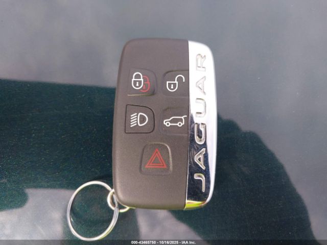 2017 JAGUAR F-PACE SADCK2BV8HA882783 Photo 10