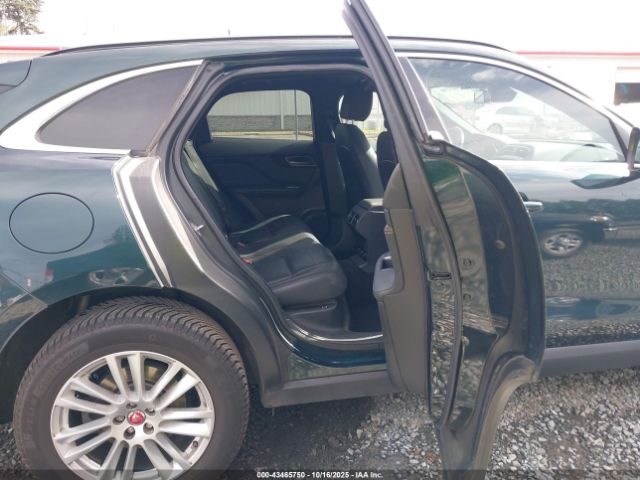 2017 JAGUAR F-PACE SADCK2BV8HA882783 Photo 7