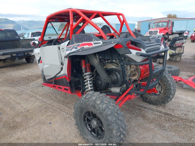2020 POLARIS RZR 3NSPAG921LG165367 Photo 2