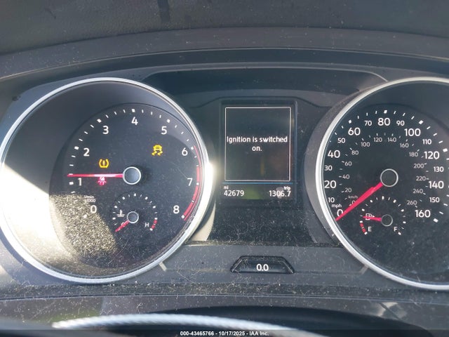 3VV0B7AX9MM146075 Volkswagen Tiguan 2.0t S