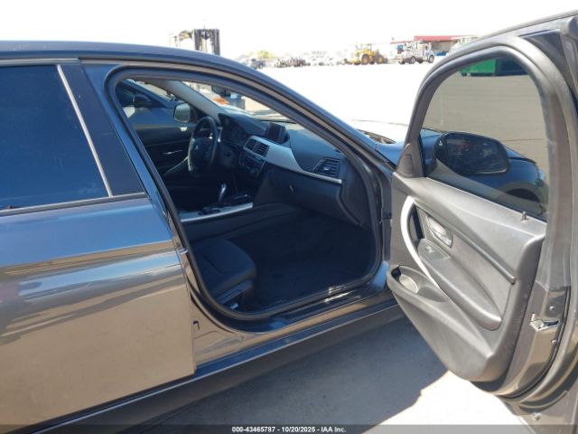 2018 BMW 320I WBA8E1G53JNU91127 Photo 4