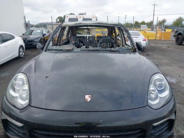 2018 PORSCHE CAYENNE WP1AA2A29JKA02203 Photo 9