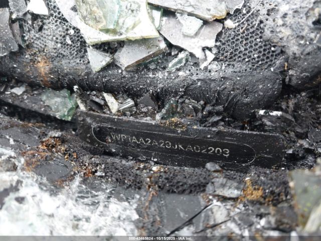 2018 PORSCHE CAYENNE WP1AA2A29JKA02203 Photo 8