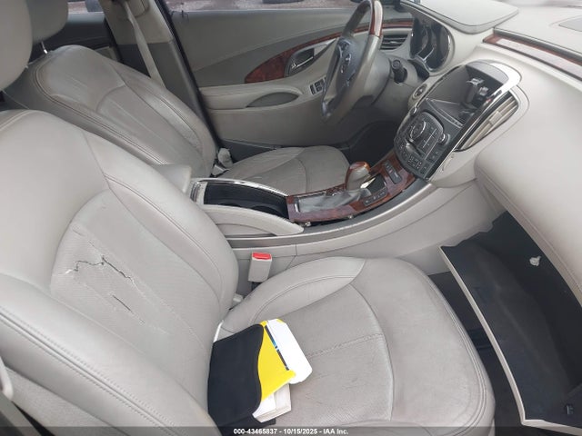 43465837 :رقم المزاد ، 1G4GC5EG5AF303083 vin ، 2010 Buick Lacrosse Cxl مزاد بيع