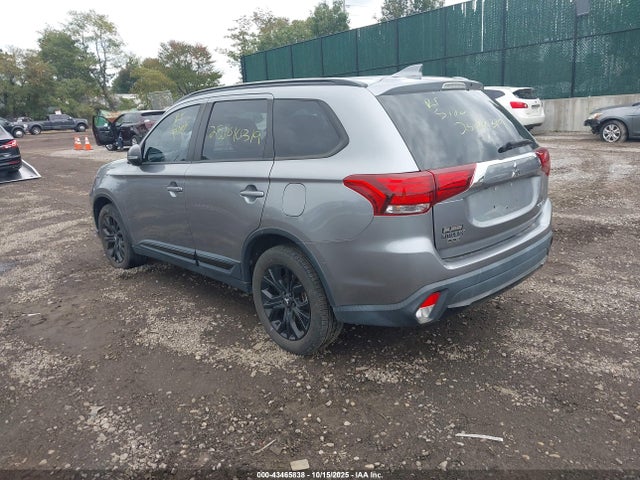 2018 MITSUBISHI OUTLANDER JA4AZ3A32JZ022187 Photo 2