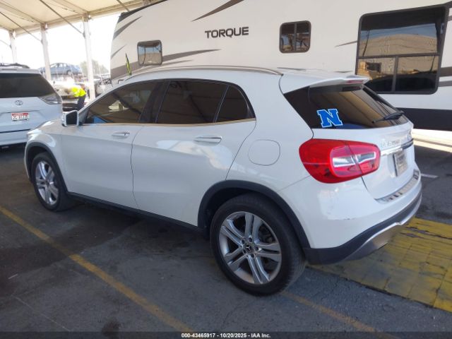 2018 MERCEDES-BENZ GLA 250 WDCTG4GB4JJ448593 Photo 2