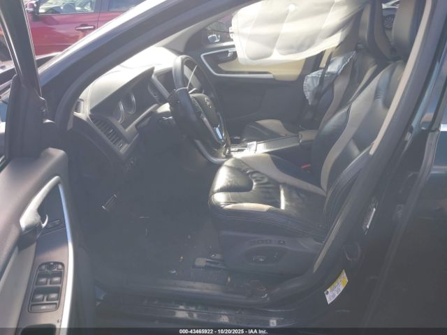 2011 VOLVO XC60 YV4902DZ0B2190737 Photo 4