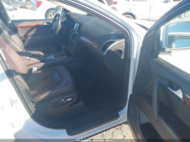 2014 AUDI Q7 WA1LGAFE3ED010646 Photo 4