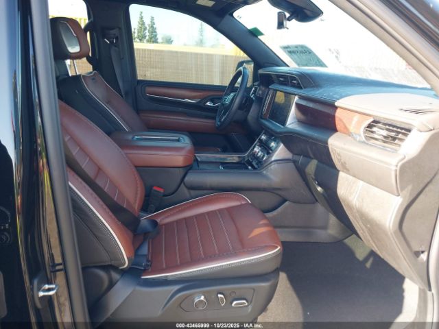 2024 GMC YUKON XL 1GKS2KKT3RR276871 Photo 4