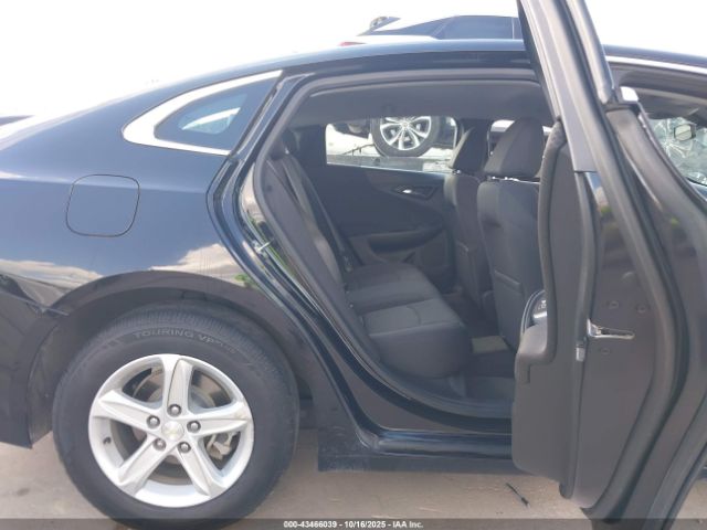 2019 CHEVROLET MALIBU 1G1ZB5ST9KF225032 Photo 7