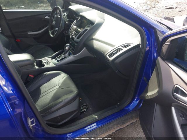 2014 FORD FOCUS 1FADP3F23EL354453 Photo 4
