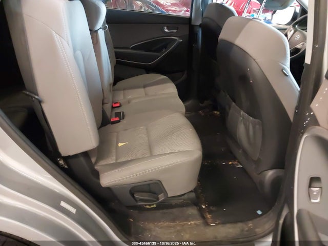 KM8SMDHF6JU268778 Hyundai Santa Fe Se