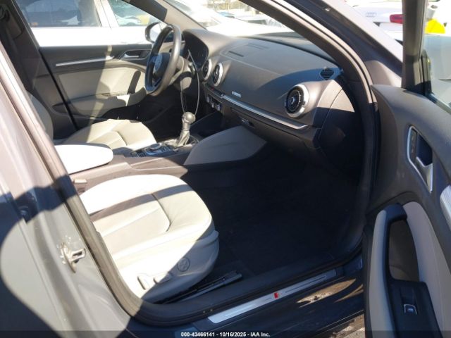 2017 AUDI A3 WAUGUGFF1H1029095 Photo 4